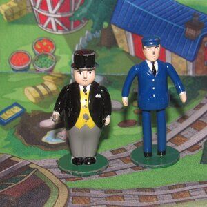 Thomas ERTL Diecast Train Engien Track Railway Figure Sir Topham Hatt and Porter
